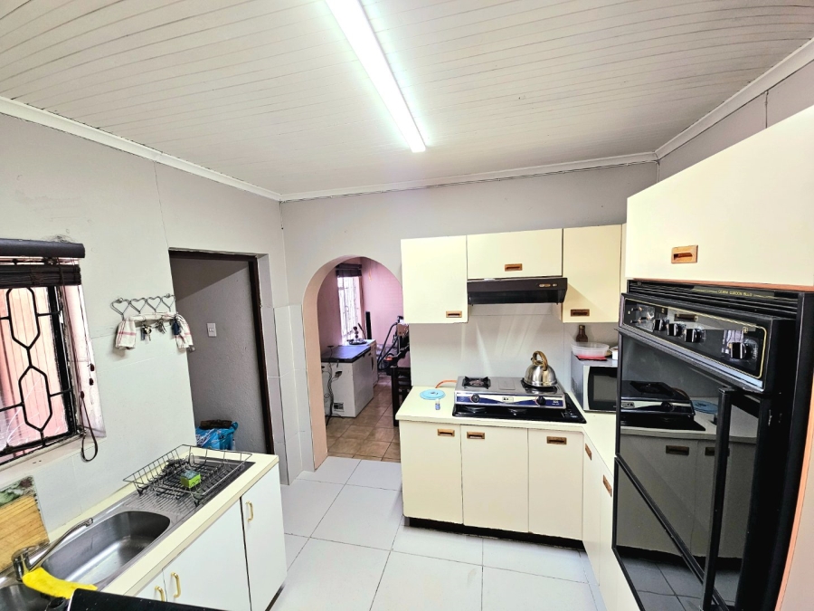 3 Bedroom Property for Sale in Lotus River Western Cape